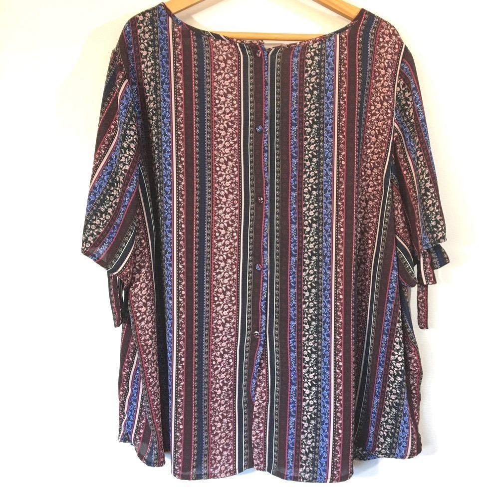 Torrid Striped Floral Tie Sleeve Button Back Blouse Size 3 Multicolor - Picture 2 of 6